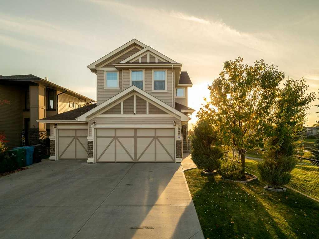 Picture of 92 Firelight Way W, Lethbridge Real Estate Listing