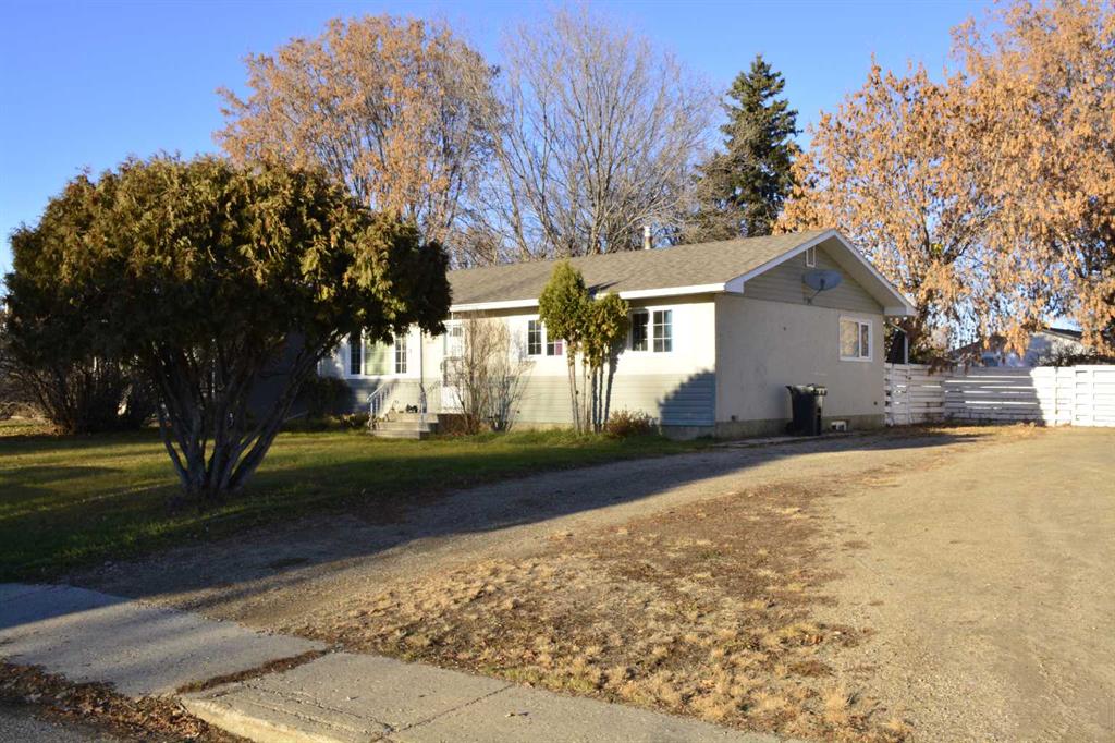 Picture of 9606 80 Avenue , Peace River Real Estate Listing