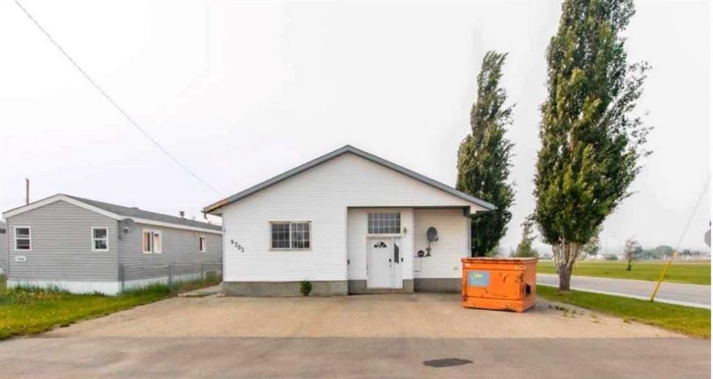 Picture of 9702 105 Avenue , Clairmont Real Estate Listing