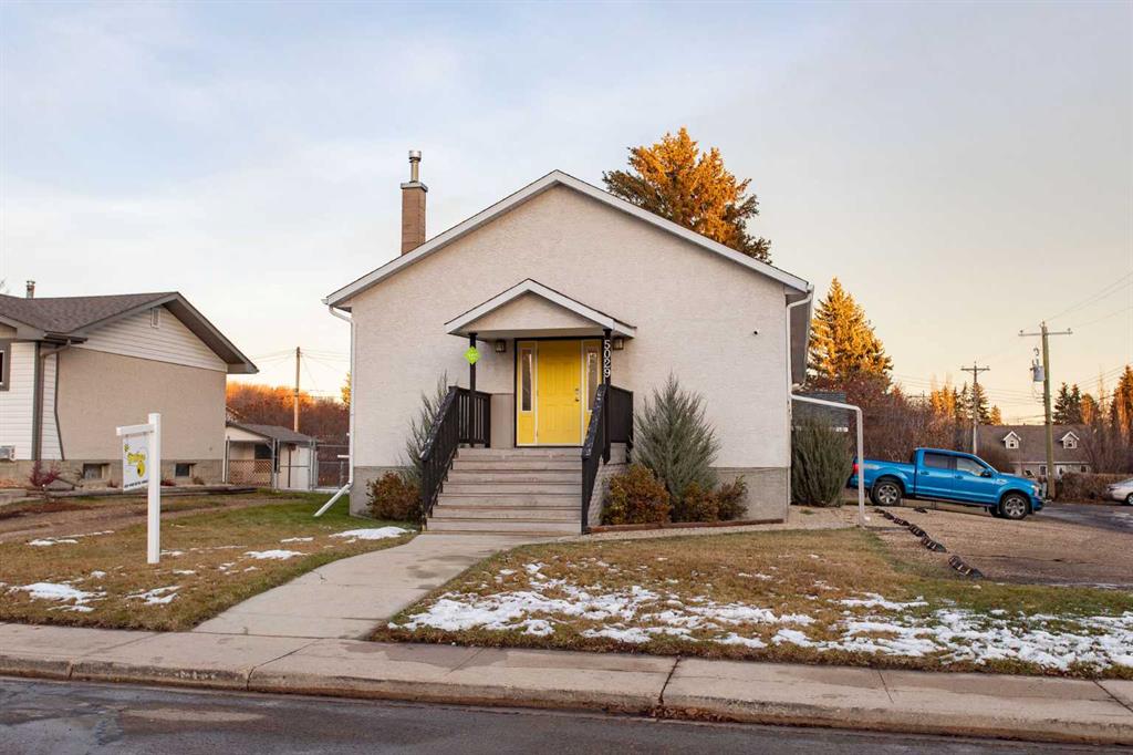 Picture of 5029 56A Street , Lacombe Real Estate Listing