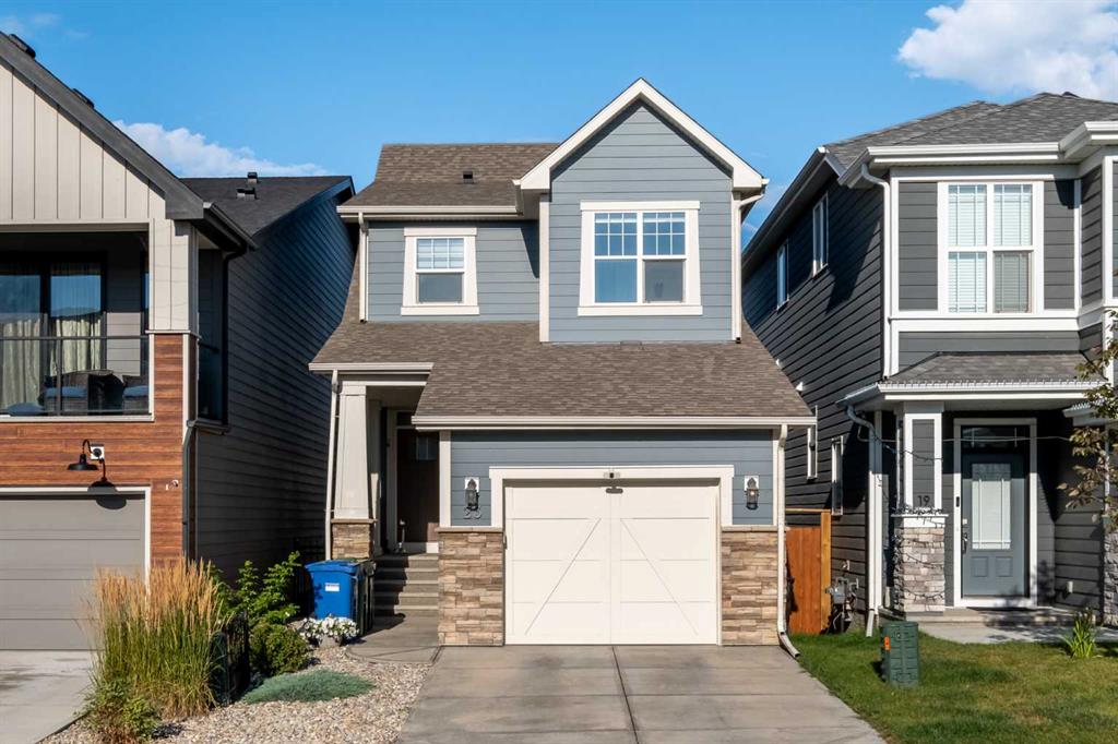 Picture of 23 Cranbrook Gardens SE, Calgary Real Estate Listing