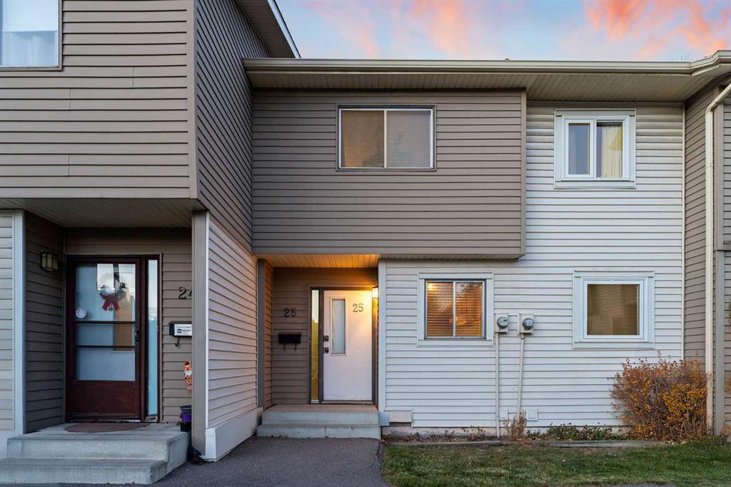 Picture of 25, 2519 38 Street NE, Calgary Real Estate Listing