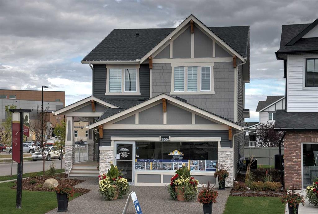 Picture of 600 Reynolds Crescent SW, Airdrie Real Estate Listing