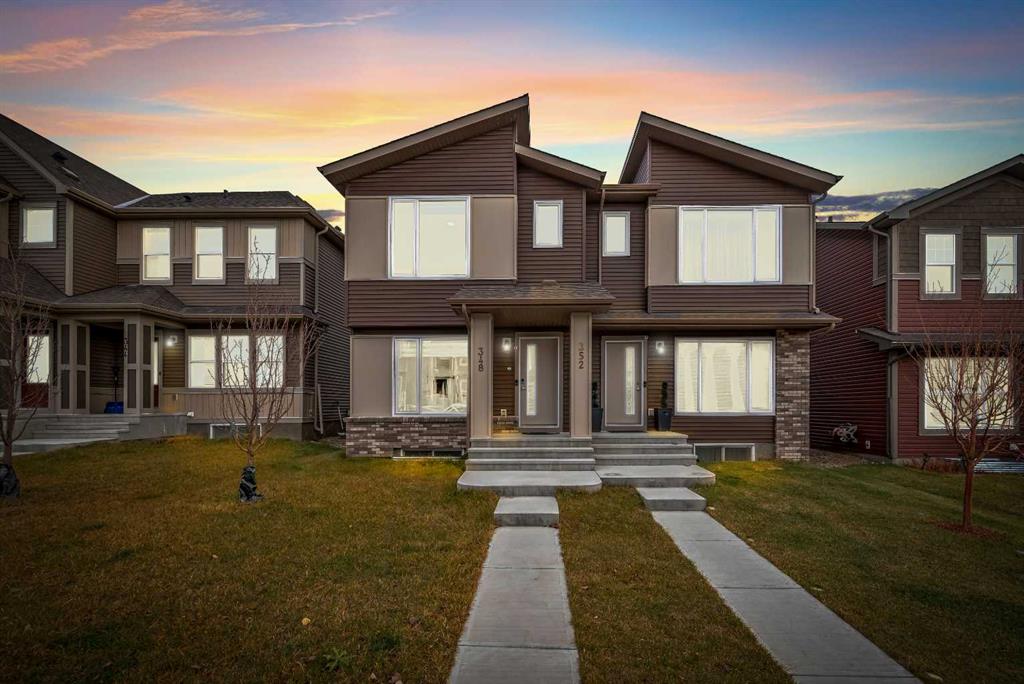 Picture of 348 Chinook Gate Close SW, Airdrie Real Estate Listing