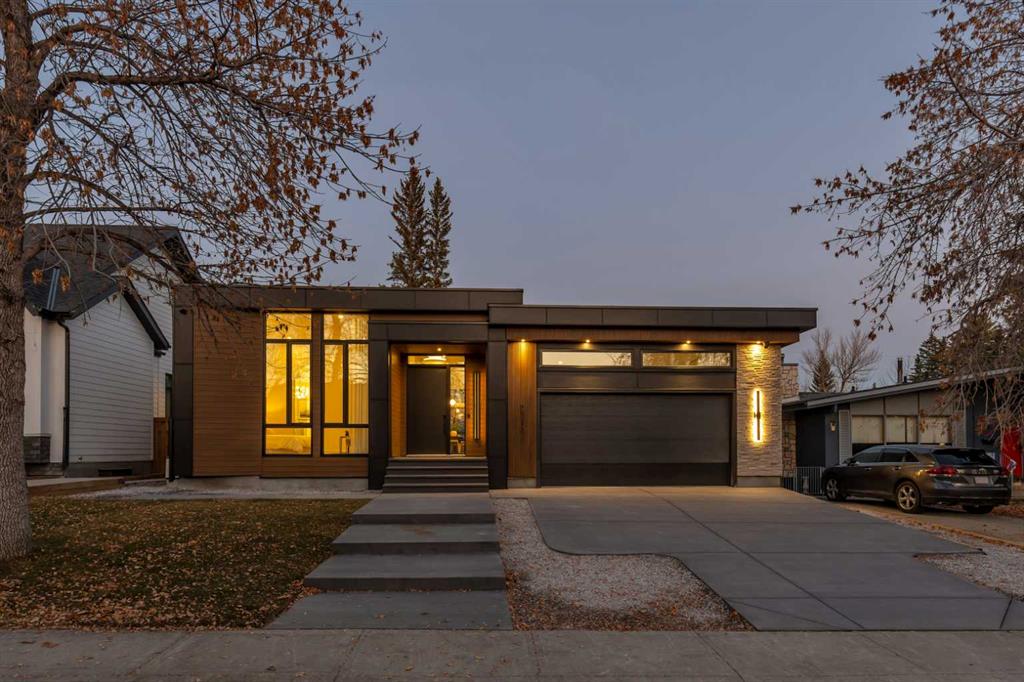 Picture of 2712 Lougheed Drive SW, Calgary Real Estate Listing