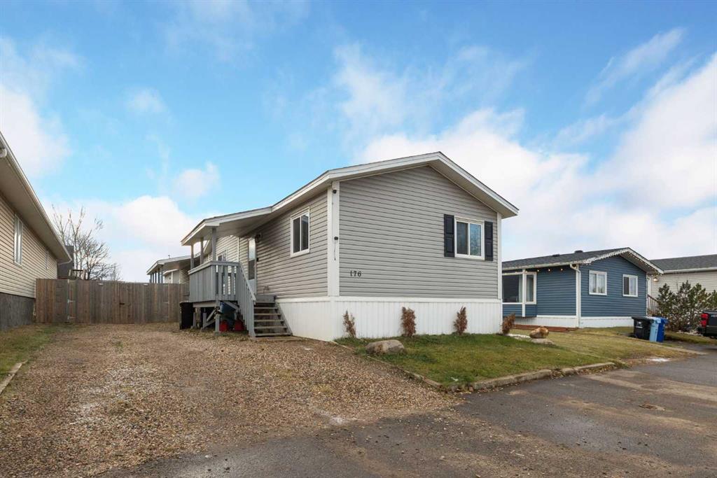 Picture of 176 Greenbriar Bay , Fort McMurray Real Estate Listing