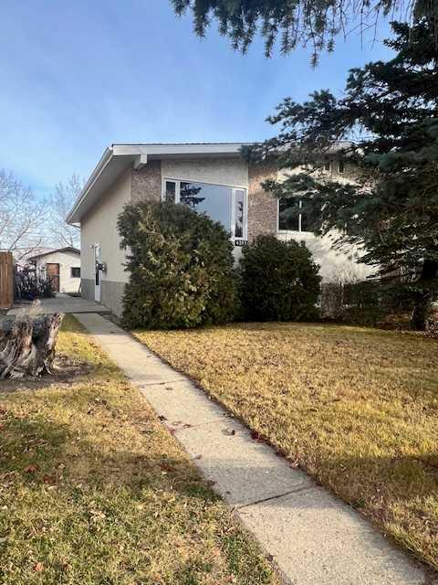 Picture of 4305 51 Avenue , Olds Real Estate Listing