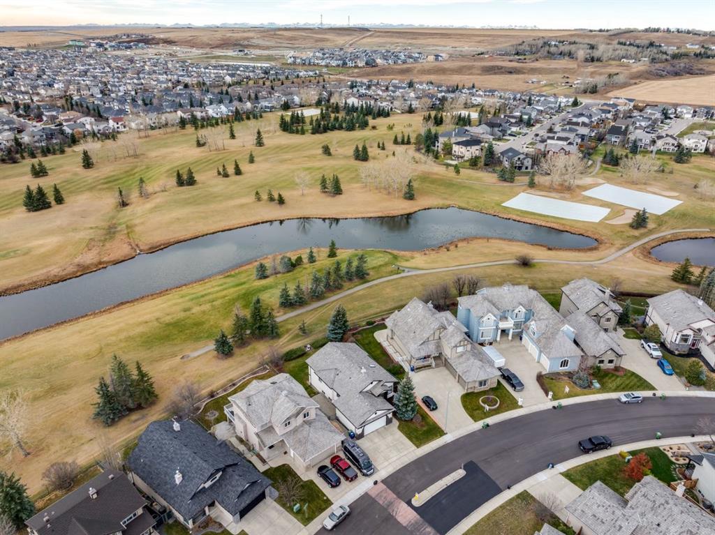 Picture of 605 Woodside Court NW, Airdrie Real Estate Listing