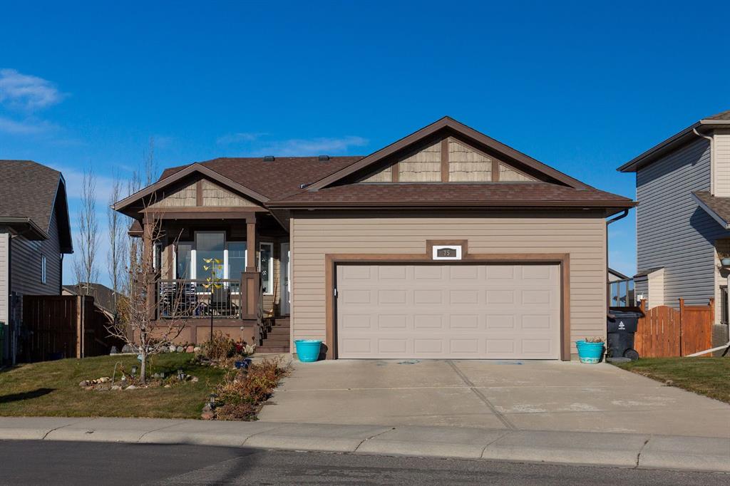 Picture of 75 Jessie Robinson Close N, Lethbridge Real Estate Listing