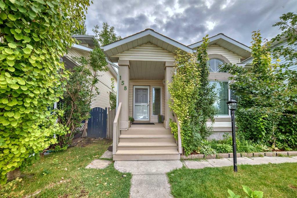 Picture of 158 Laguna Circle NE, Calgary Real Estate Listing