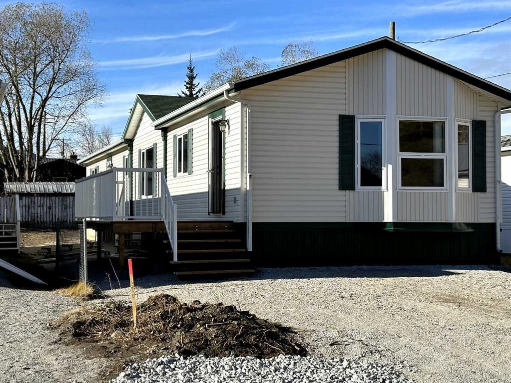 Picture of 2026 136 Street , Blairmore Real Estate Listing