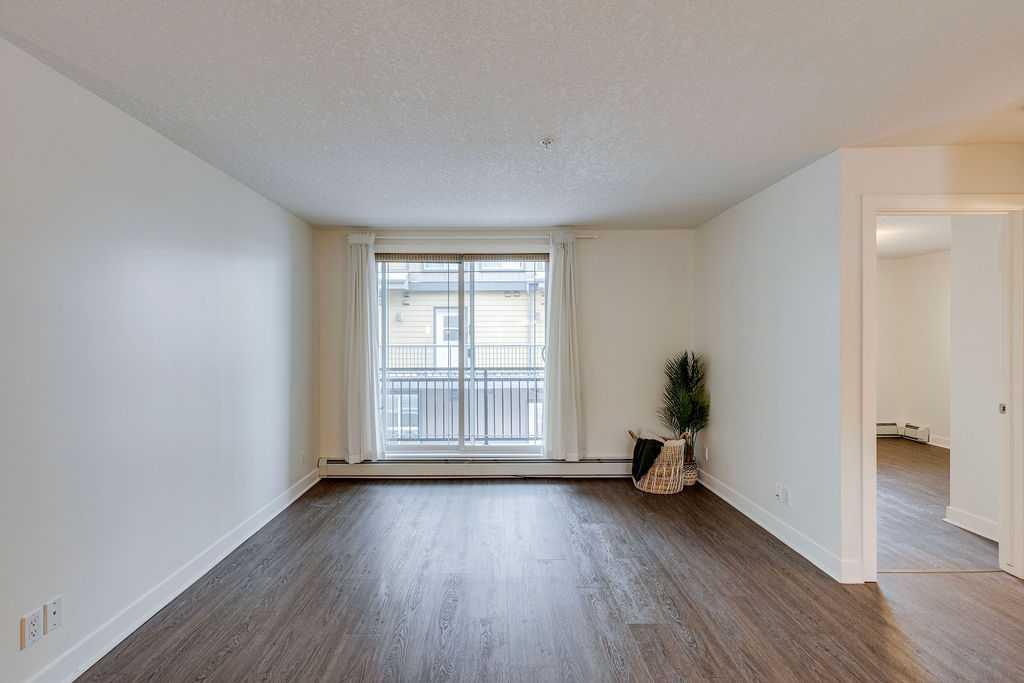 Picture of 203, 2440 34 Avenue SW, Calgary Real Estate Listing