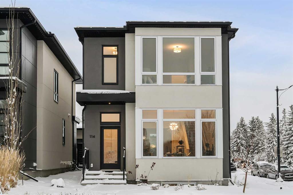 Picture of 114 Valour Circle SW, Calgary Real Estate Listing