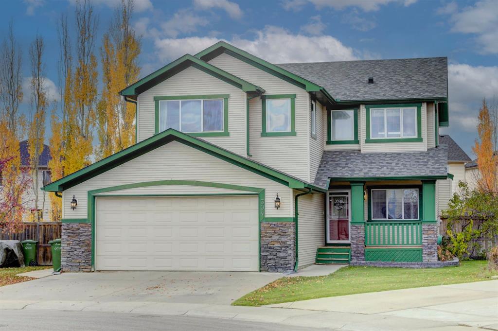 Picture of 304 Oakmere Way  , Chestermere Real Estate Listing