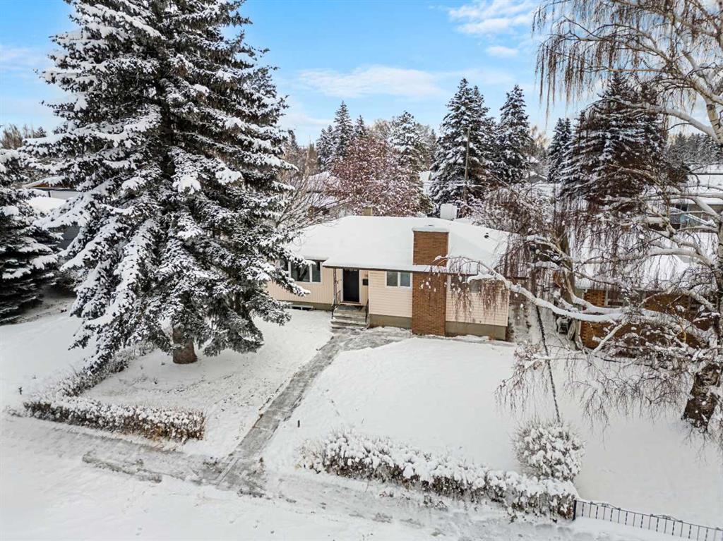 Picture of 146 Winston Drive SW, Calgary Real Estate Listing