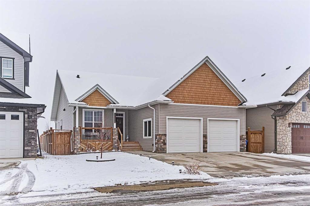 Picture of 1022 Carriage Lane Drive , Carstairs Real Estate Listing