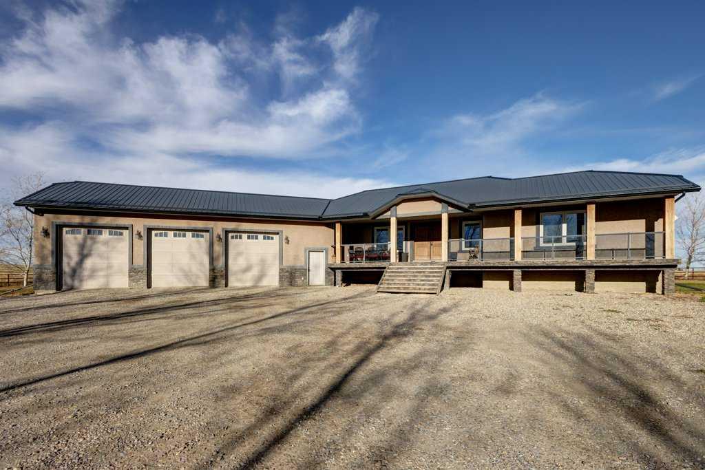 Picture of 162016 290 Range Road , Rural Willow Creek No. 26, M.D. of Real Estate Listing