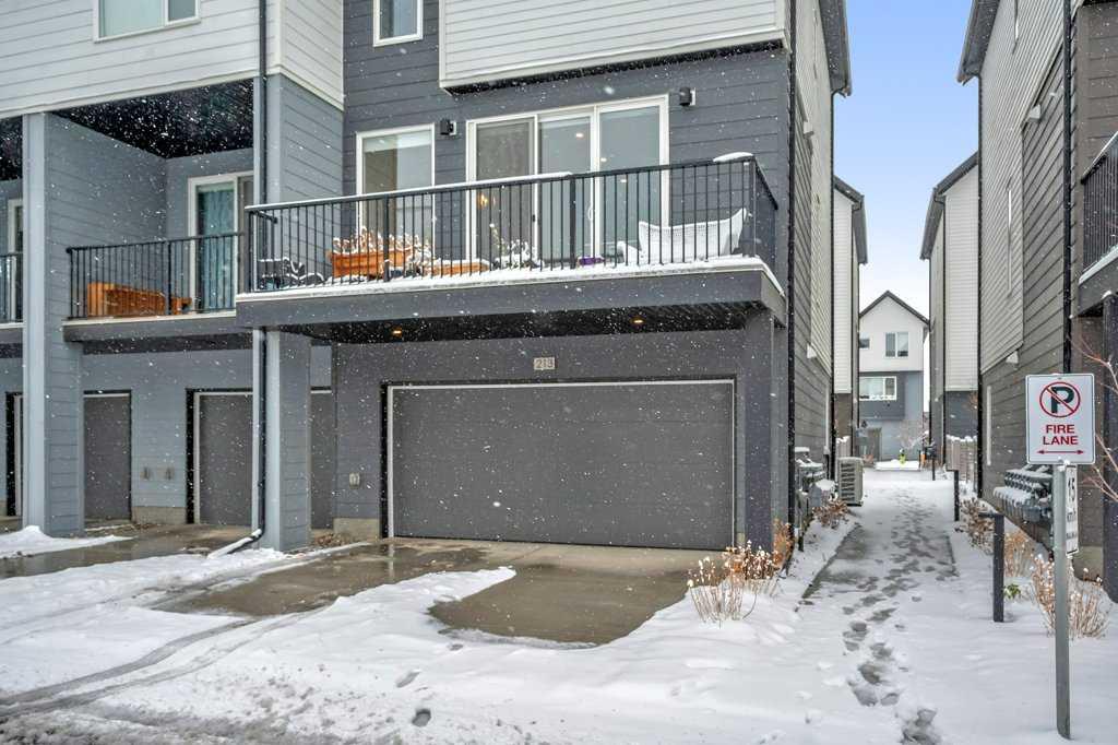 Picture of 213 Skyview Ranch Circle NE, Calgary Real Estate Listing