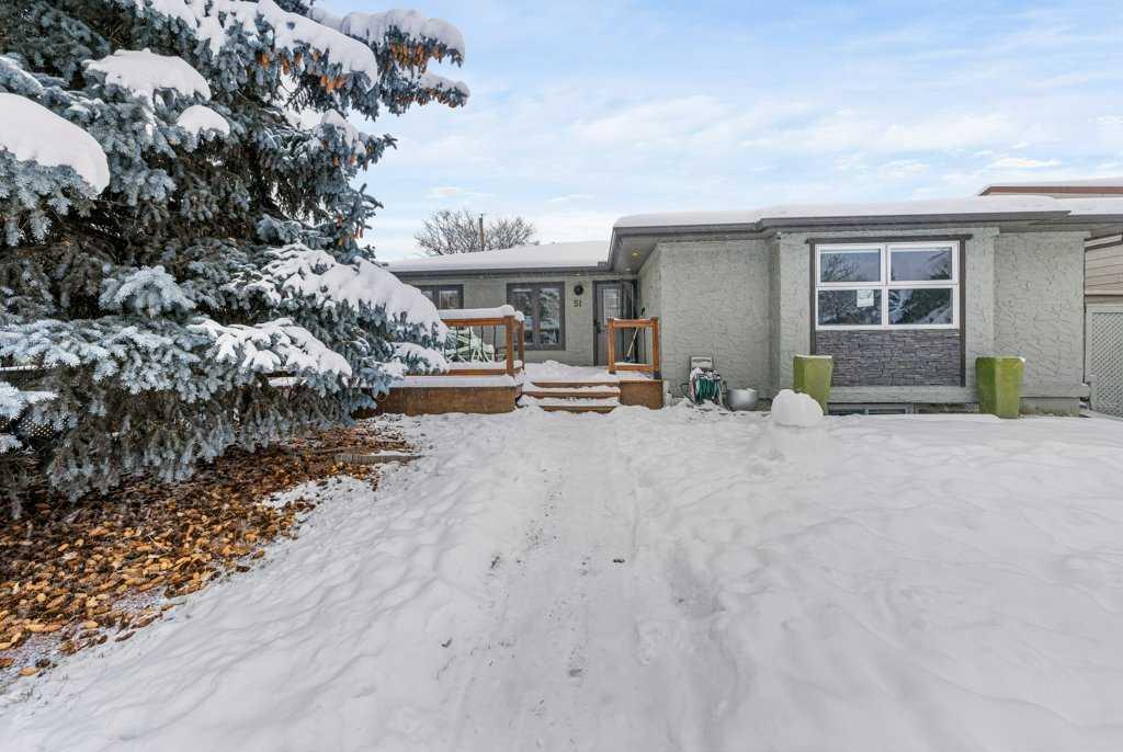 Picture of 51 Lake Wapta Rise SE, Calgary Real Estate Listing