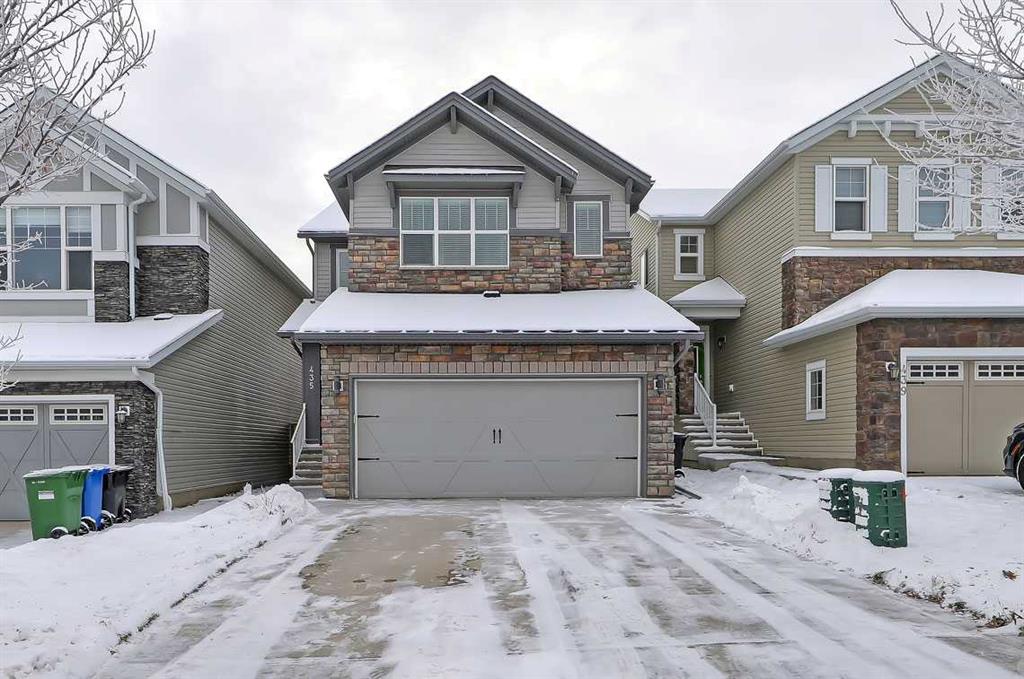 Picture of 435 Nolan Hill Drive NW, Calgary Real Estate Listing