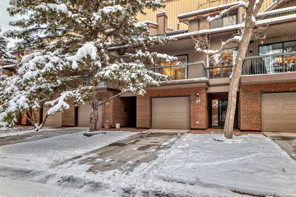 Picture of 22 Point Mckay Crescent NW, Calgary Real Estate Listing