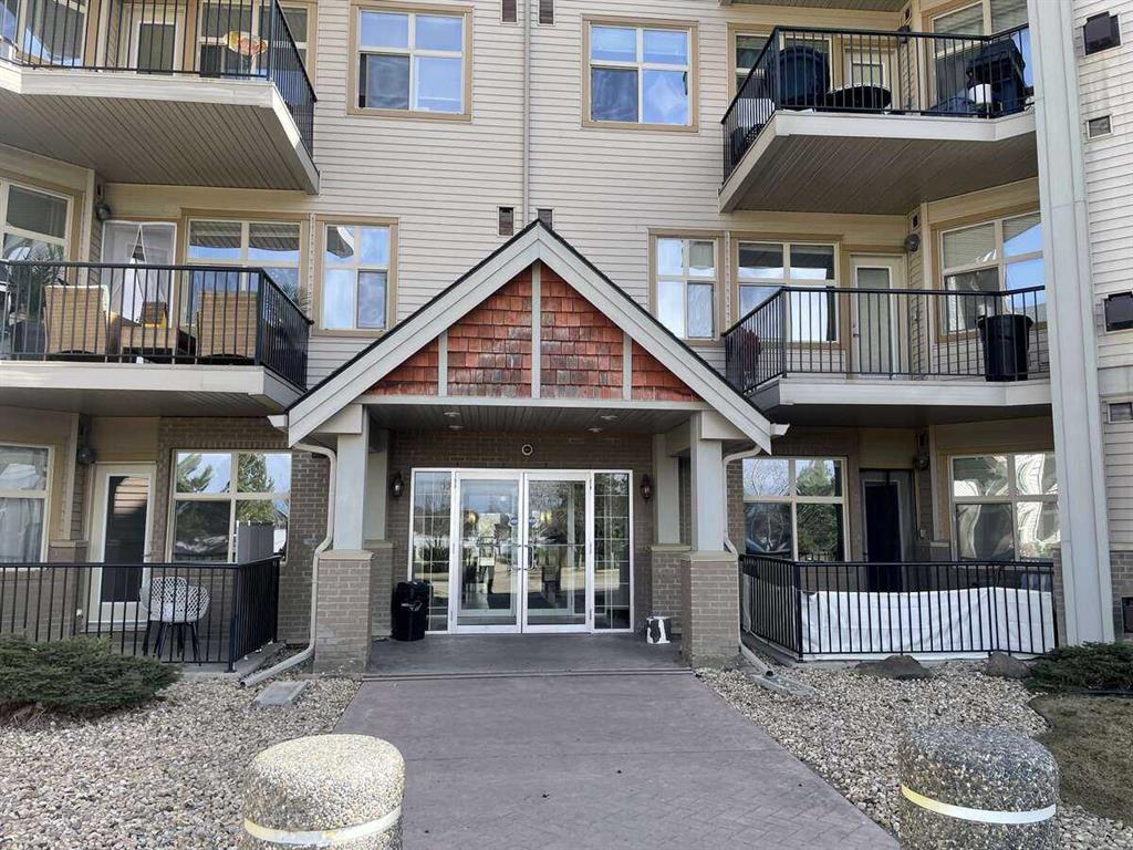 Picture of 221, 100 Lakeway Boulevard , Sylvan Lake Real Estate Listing