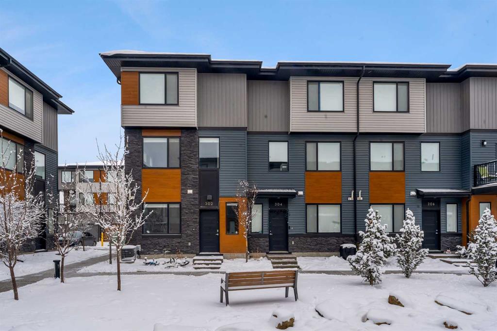 Picture of 302 Corner Glen Circle NE, Calgary Real Estate Listing