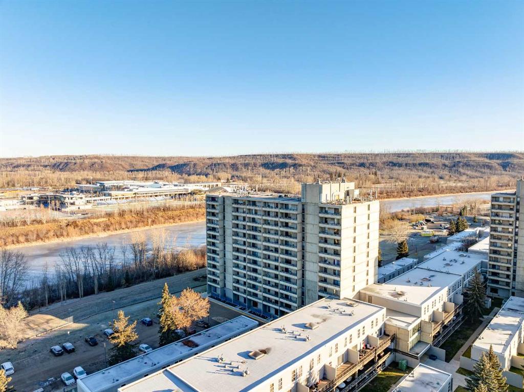 Picture of 711, 13221 Macdonald Drive , Fort McMurray Real Estate Listing