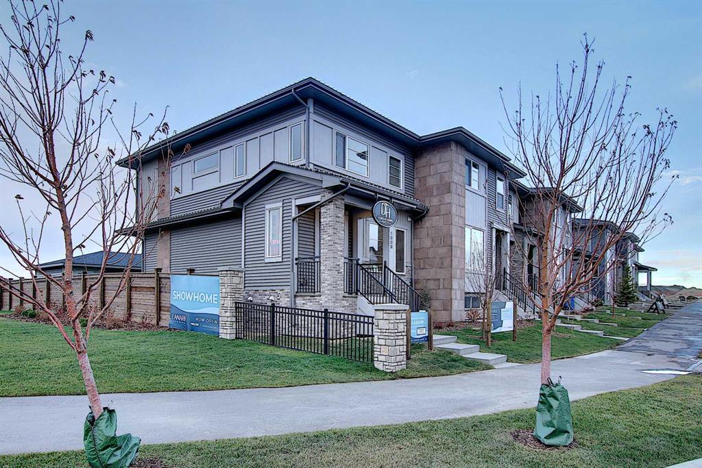 Picture of 51 Lambeau Lane SE, Airdrie Real Estate Listing