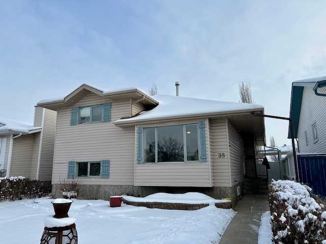 Picture of 35 Edgington Ave  , Red Deer Real Estate Listing