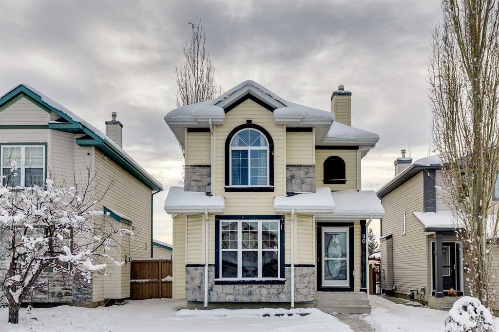 Picture of 30 Covewood Place NE, Calgary Real Estate Listing