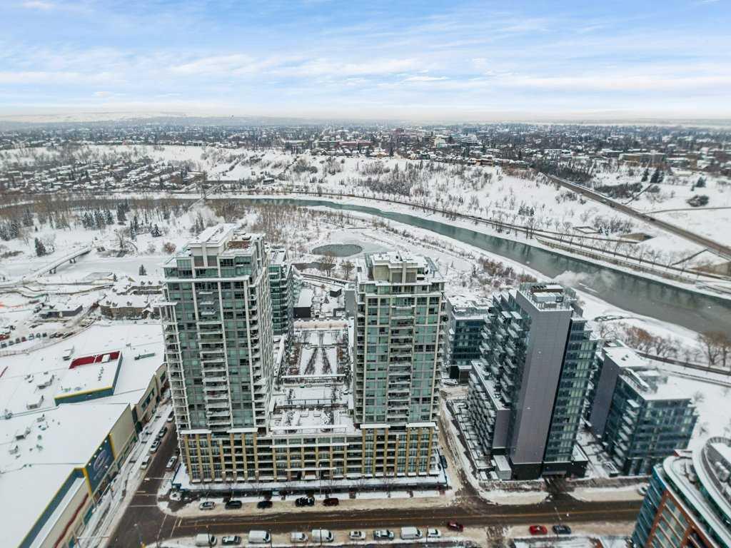 Picture of 812, 222 Riverfront Avenue SW, Calgary Real Estate Listing