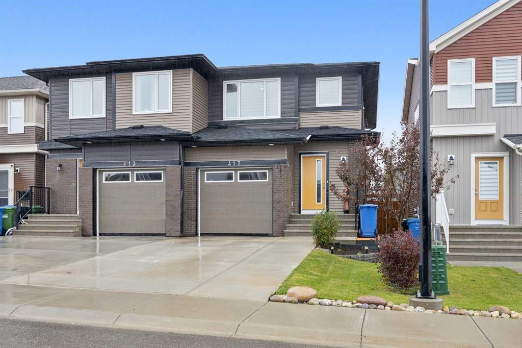 Picture of 417 Carringvue Avenue NW, Calgary Real Estate Listing