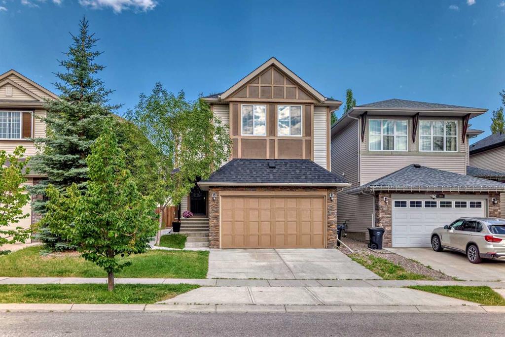 Picture of 151 Everbrook Drive SW, Calgary Real Estate Listing