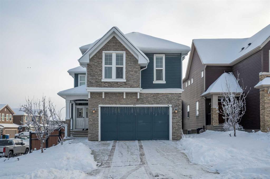 Picture of 373 Nolan Hill Boulevard NW, Calgary Real Estate Listing