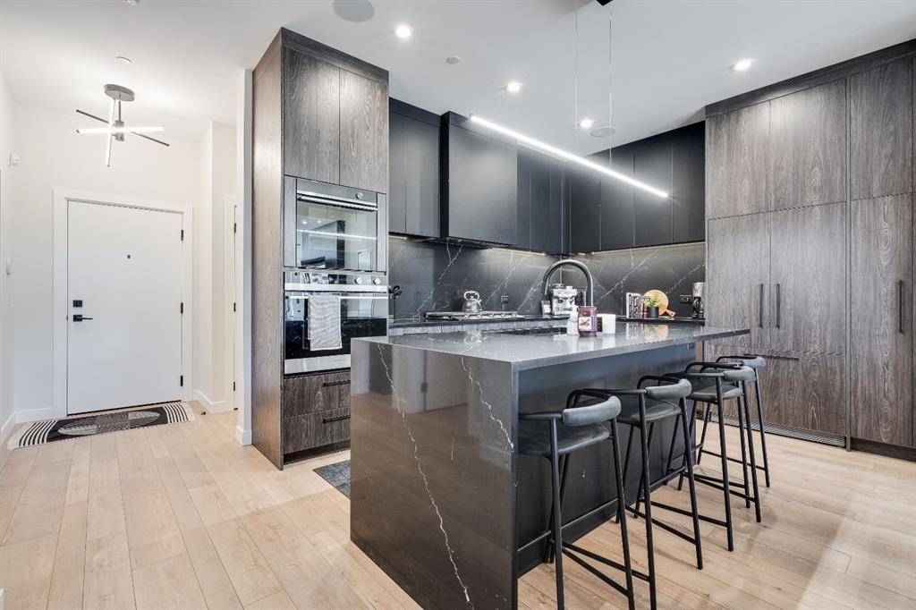 Picture of 205, 835 78 Street SW, Calgary Real Estate Listing