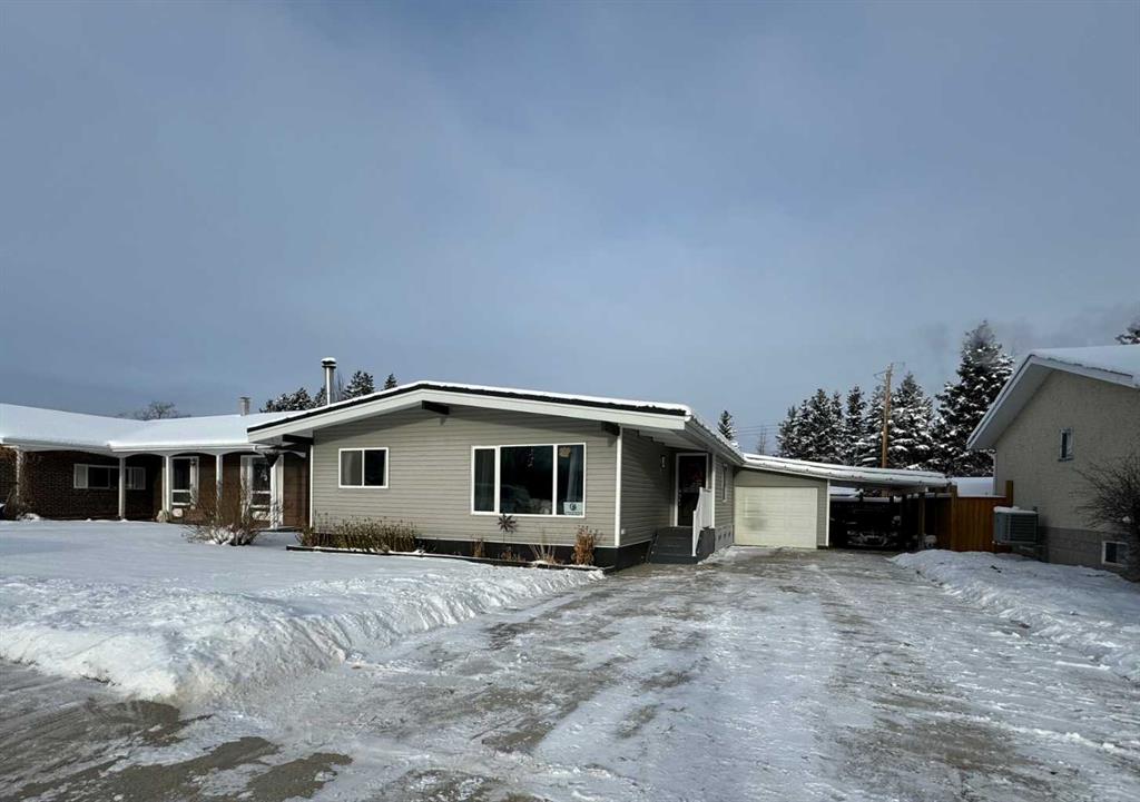 Picture of 4608 46 Avenue , Evansburg Real Estate Listing