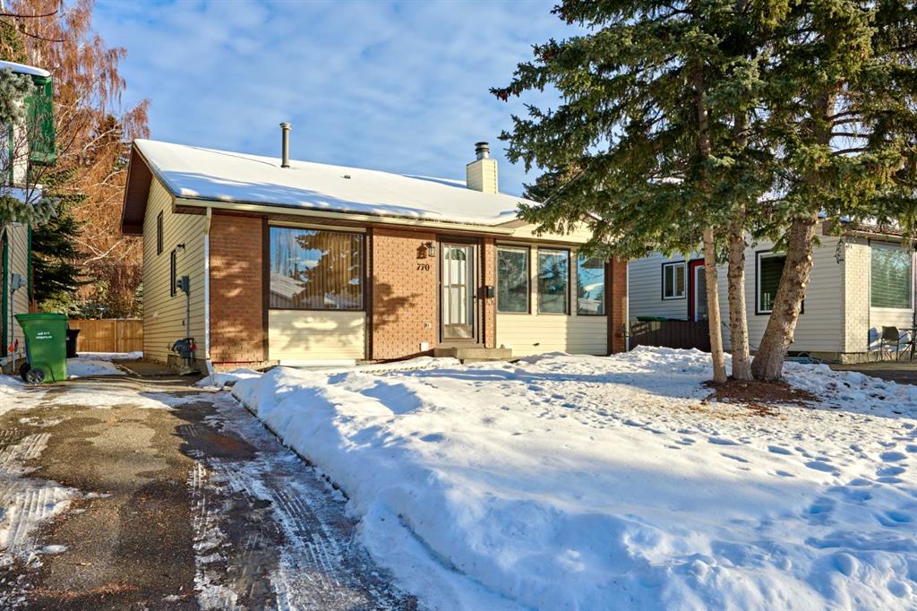 Picture of 770 Ranchview Circle NW, Calgary Real Estate Listing