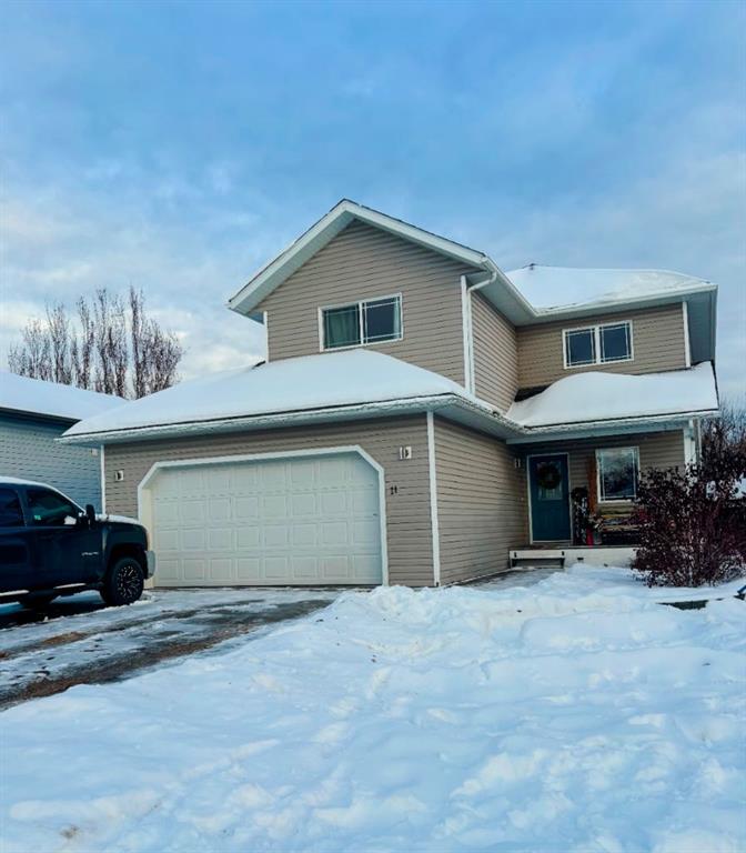 Picture of 11 Sparrow Cres  , Whitecourt Real Estate Listing