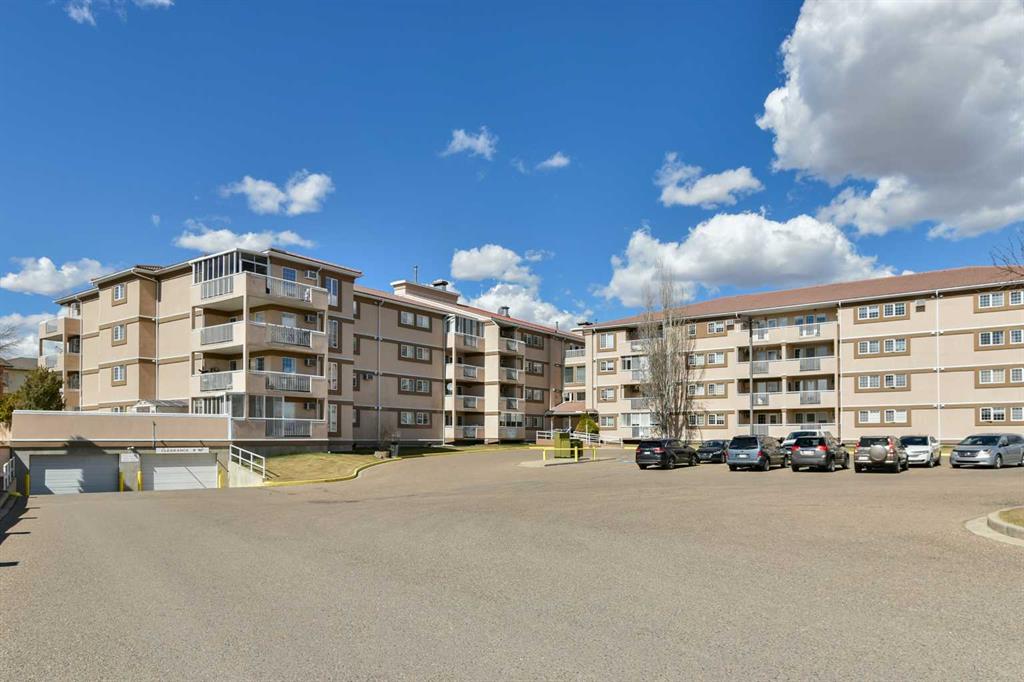 Picture of 303, 22 Park Meadows Drive SE, Medicine Hat Real Estate Listing