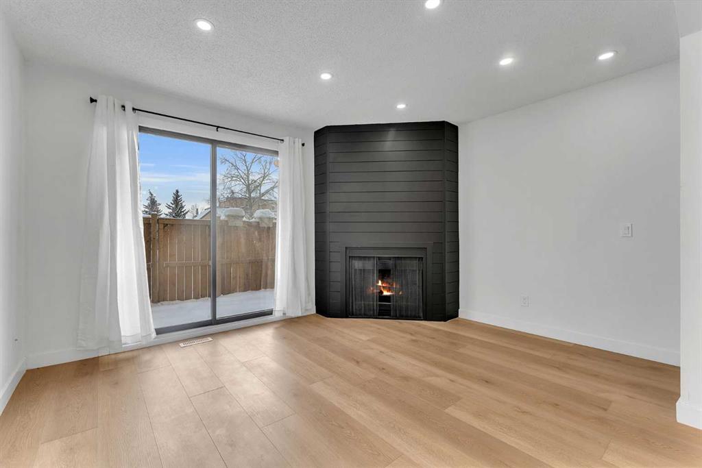 Picture of 87, 2511 38 Street NE, Calgary Real Estate Listing