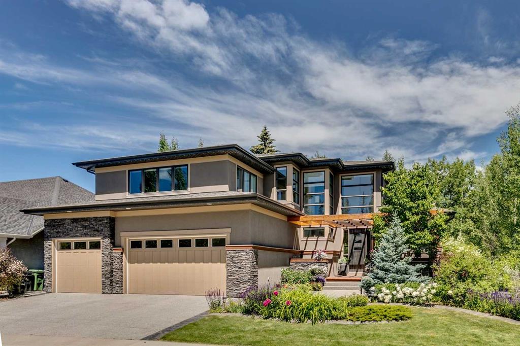 Picture of 12 Discovery Valley Cove SW, Calgary Real Estate Listing