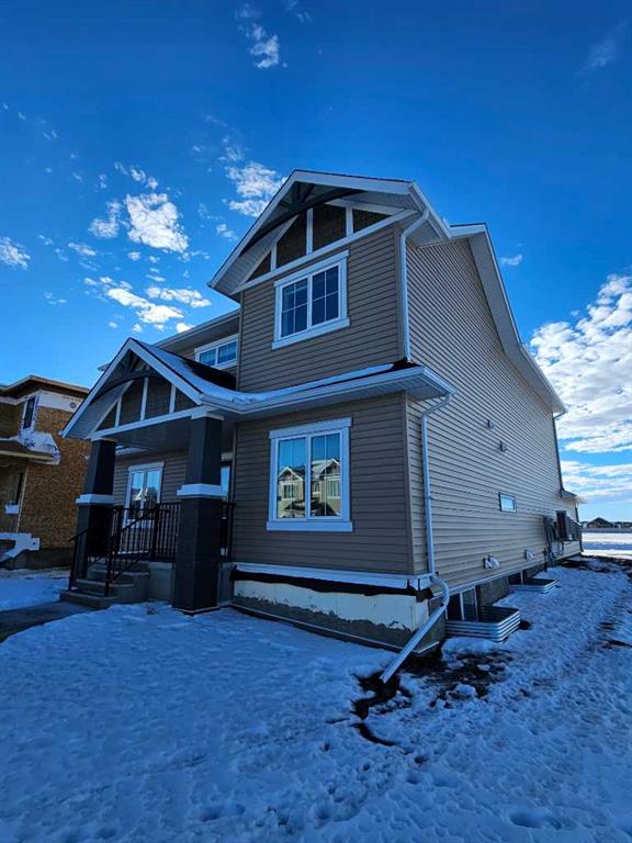 Picture of 2765 Baywater Landing SW, Airdrie Real Estate Listing