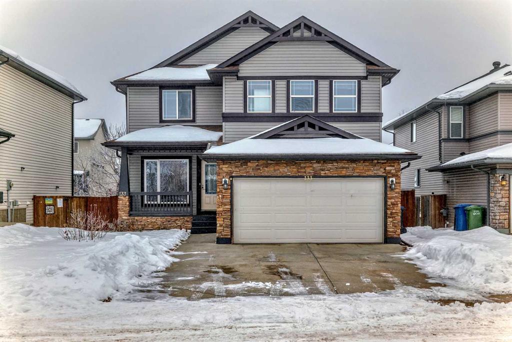 Picture of 133 Hawkmere Close , Chestermere Real Estate Listing