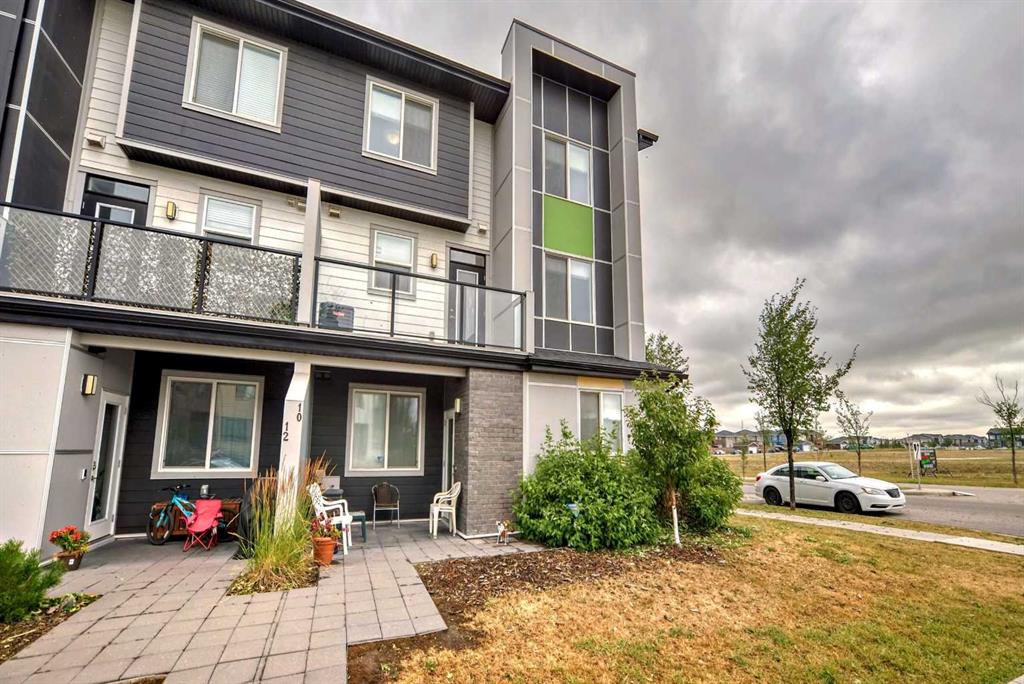 Picture of 202, 515 Redstone Walk NE  , Calgary Real Estate Listing