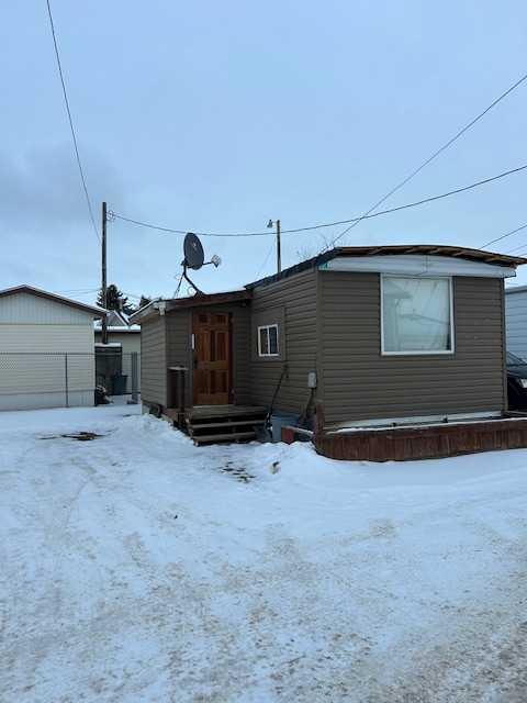 Picture of 6, 5004 43 Avenue , Taber Real Estate Listing