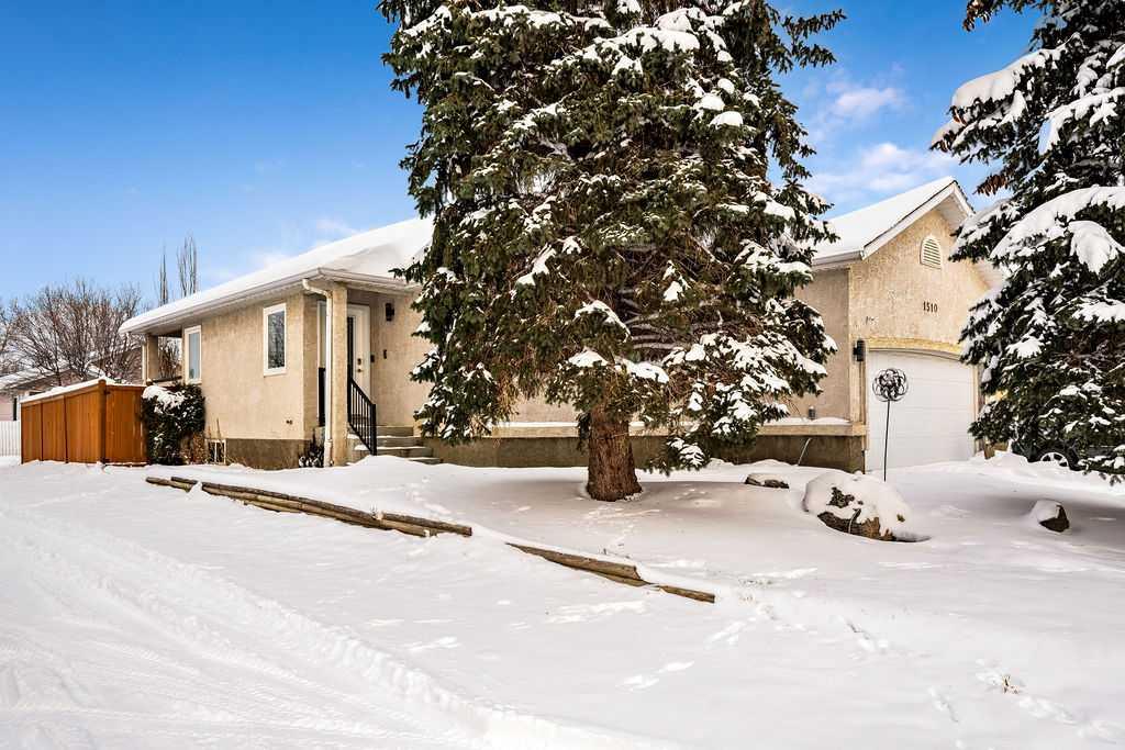 Picture of 1510 11 Avenue SE, High River Real Estate Listing