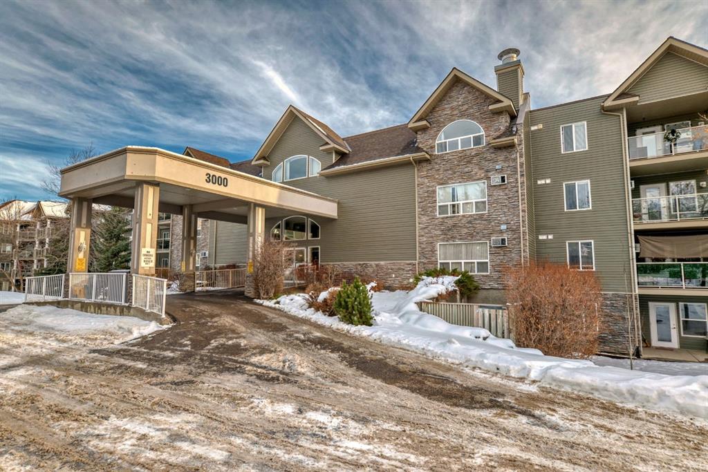 Picture of 3106, 3000 Millrise Point SW, Calgary Real Estate Listing