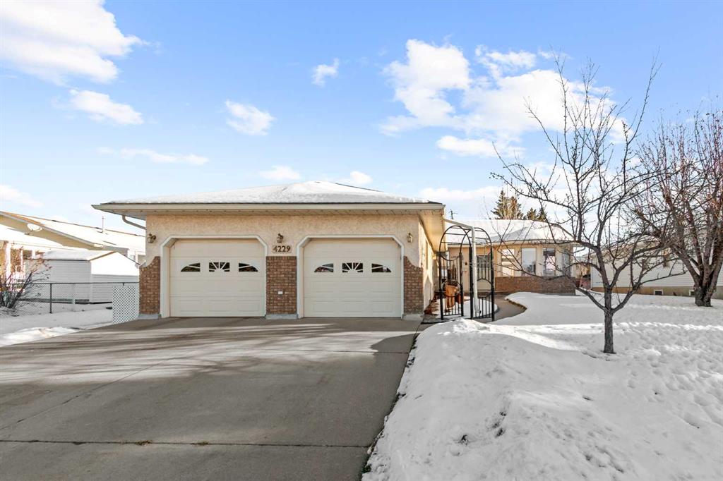 Picture of 4229 Shannon Drive , Olds Real Estate Listing