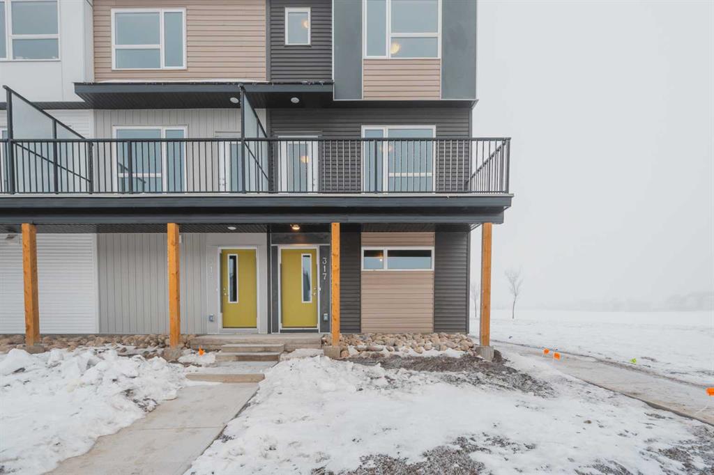 Picture of 317 Redstone Boulevard NE, Calgary Real Estate Listing